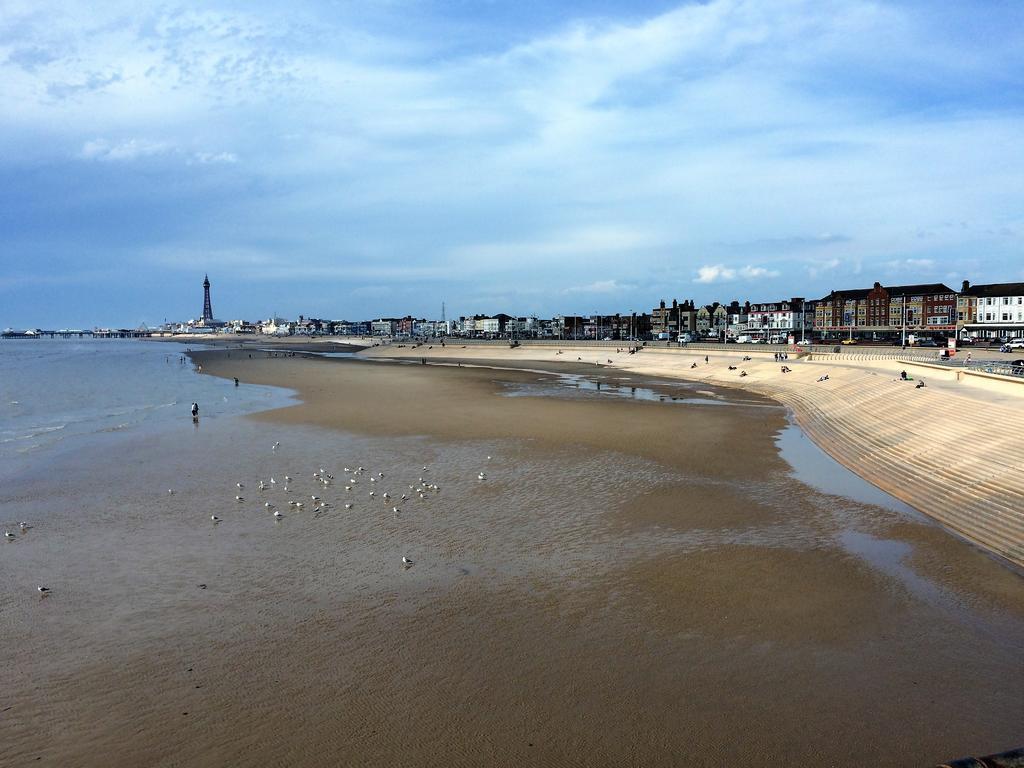 The Golden Sands B&B Blackpool Exterior foto